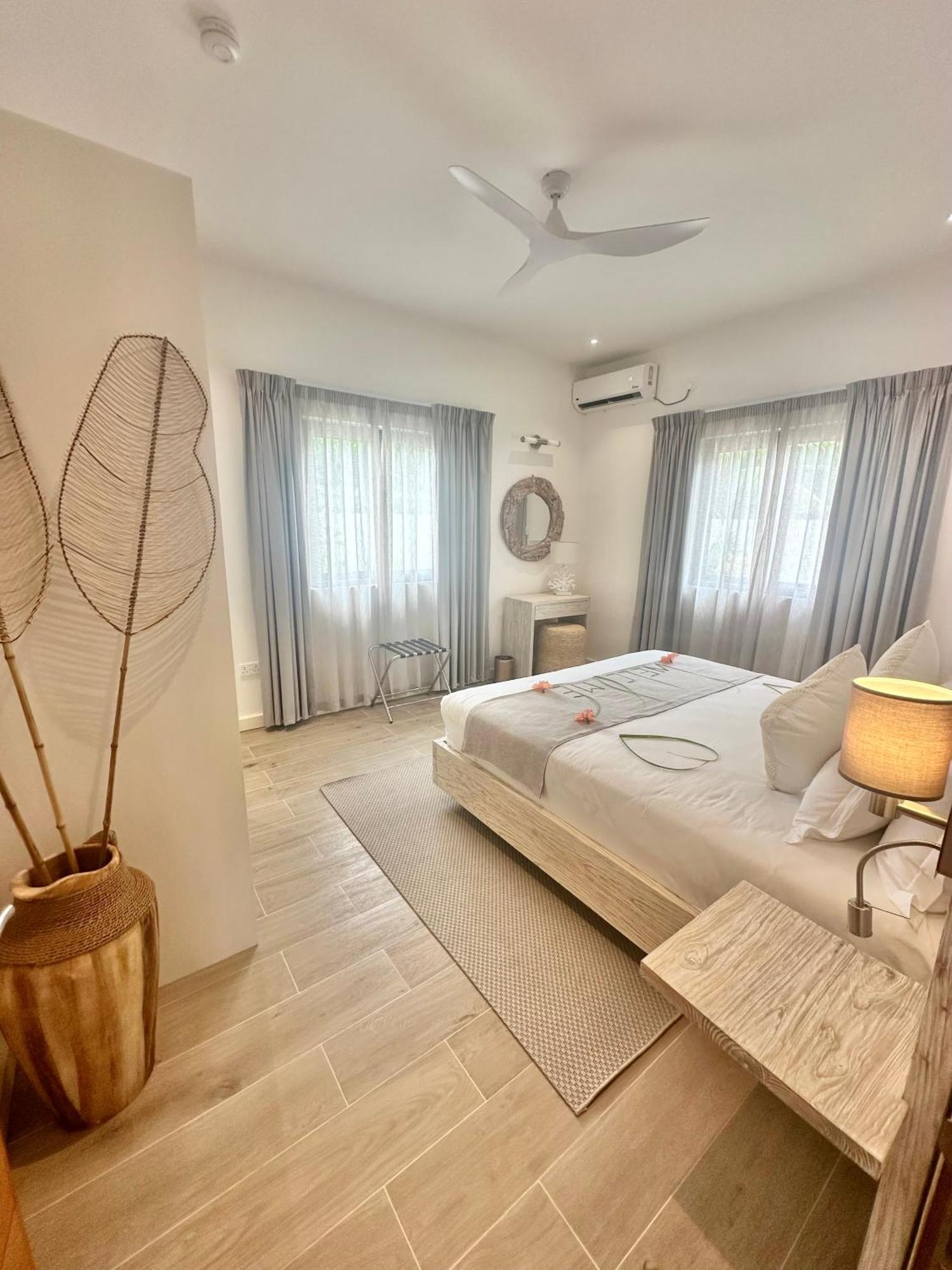 Pineapple Beach Villas Baie Lazare (Mahe) Exterior foto