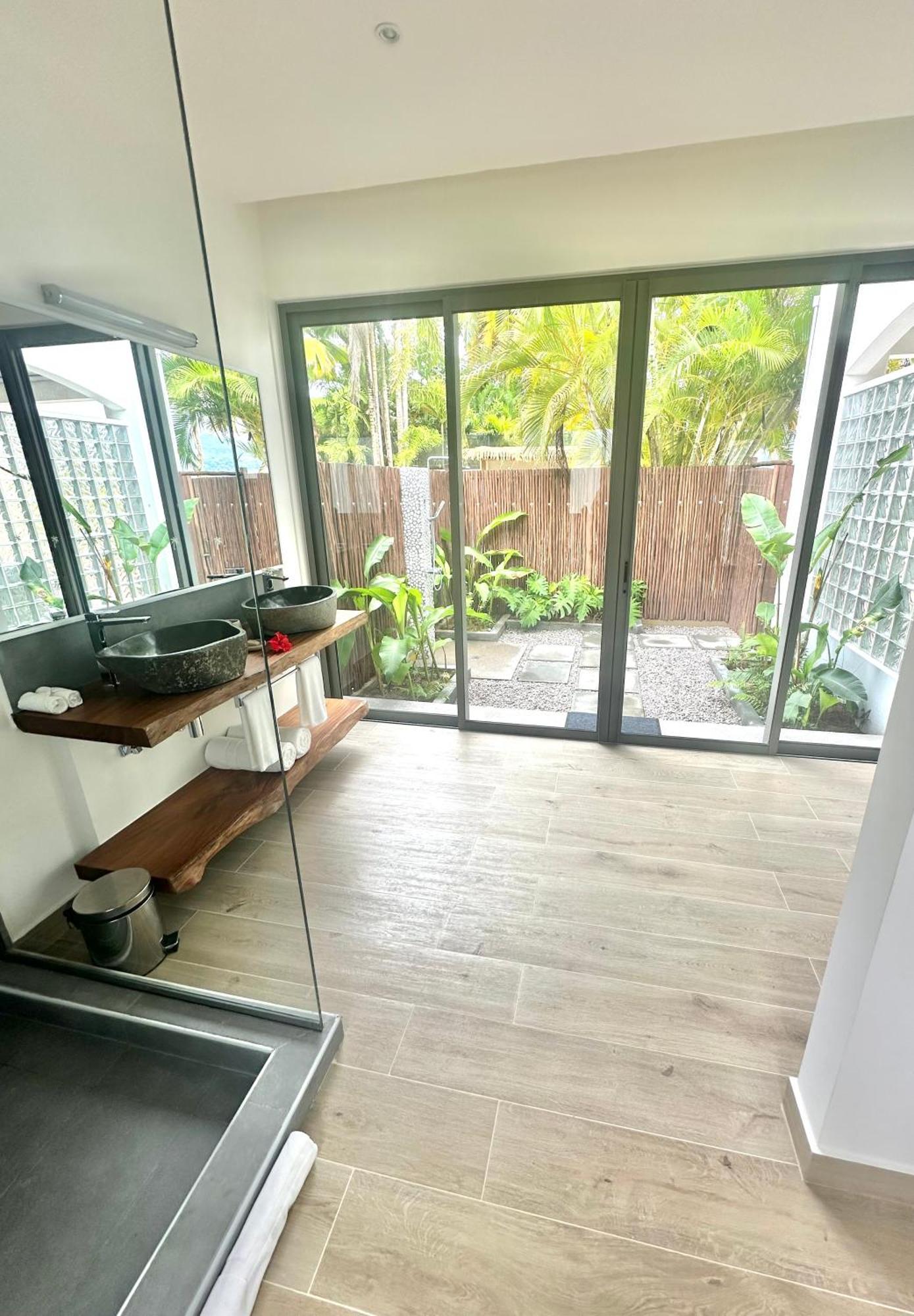 Pineapple Beach Villas Baie Lazare (Mahe) Exterior foto